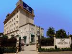 Mathura India Hotels - Nidhivan Sarovar Portico