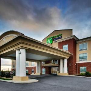 Holiday Inn Express & Suites Lancaster East - Strasburg