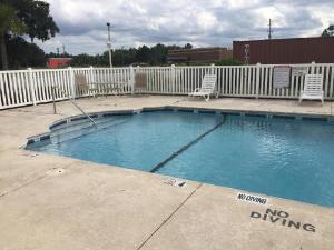 Americas Best Value Inn & Suites Brunswick, Brunswick