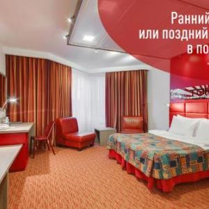 Red Stars Hotel