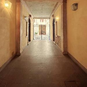Arena in Love - Centre Rooms