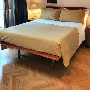 Casa Maffi con terrazzo e box auto in centro città