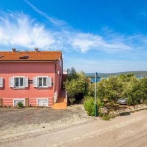 Apartment Punat with Sea View VII