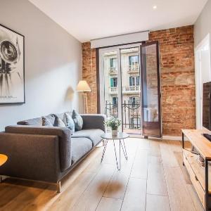 22MAL1074- 2BR and 2BH near sagrada Familia