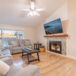 Modern 3-Bedroom Escape in Northwest Reno