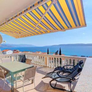 JELKA NV 1 - Apartment 6 pax with two terraces sea view parking grill