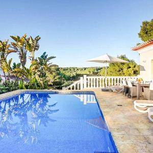 Villa Montgo View