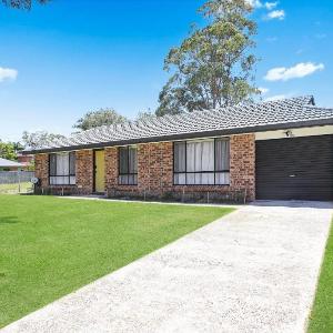 Newly Renovated Quiet 5min Walk to the Beach