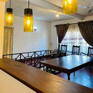Alwis Place