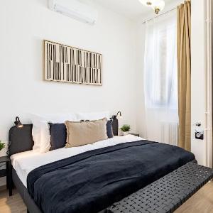 Central - Stylish New Studio - AC