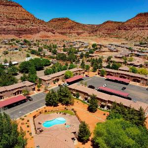 Lovely Townhome Peaceful Surroundings Hiking Hot Tub