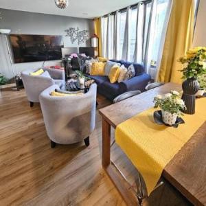 Stylish Cozy Well-equipped Apt in Braintree MA