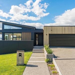 Botanical Oasis - Taupo