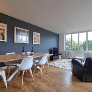 Family Stay - In the Heart of Honfleur 8 guests Private Garden