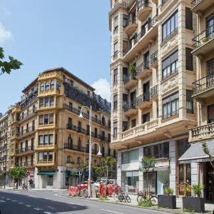 Amuitz Suite by FeelFreeRentals
