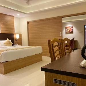 Hotel Rajadhani