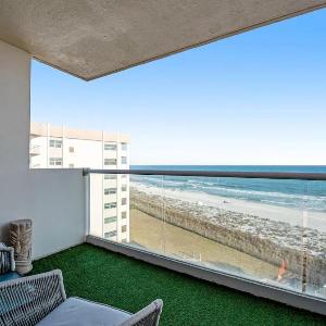 Regency Towers Unit 701W