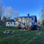 Peak2Creek- HotTub Close to Mountain Backyard! Vermont