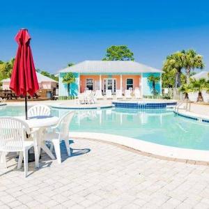 5003 Rookery 3 Sea Pearl with 2 pools beach access beach tent wagon chairs etc