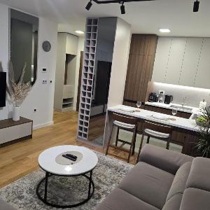Skyline Apartments Free Parking