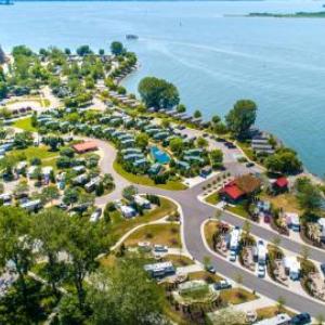 Cedar Point's Lighthouse Point