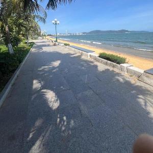 Khách Sạn FLC Quy Nhơn-View Biển-Hồ Bơi 4 Mùa-Trung Tâm Thành Phố