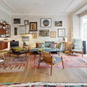 Dear Oldie by FeelFree Rentals