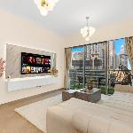 Skyline Serenity Holiday Home I Signature Series 1 Bedroom Apartment I Free Parking Gym Pool I