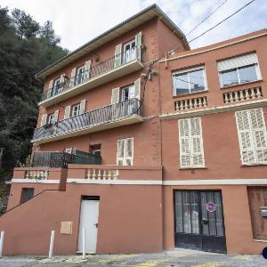Apartment 10 minutes walk from Monaco