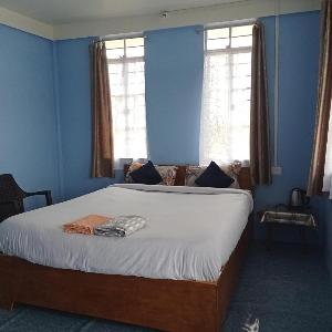 N D Phisha Homestay