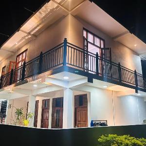 Sun Rusiru villa