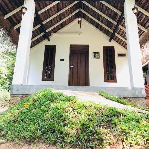 Sigiriya Coconut Shade Resort