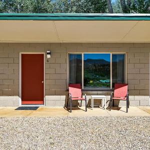 Mount Carmel Motel near Zion National Park