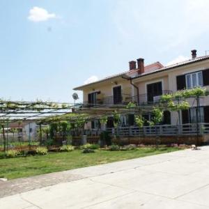 Apartments and Rooms Kod Keti