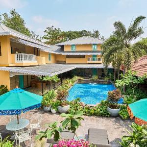 Mayfair Manor Alibag