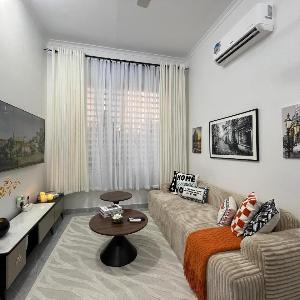 Lily one bedroom apartment with Island kitchen