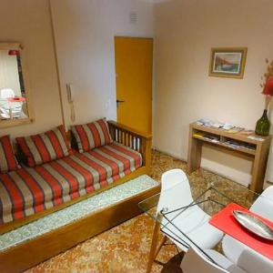 Confortable departamento en Pleno Centro de Mendoza