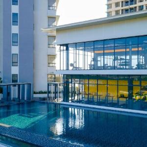 MODERN SUITE SUNSURIA SETIA ALAM AT SHAH ALAM