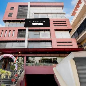 Townhouse Sankaramatam Road Near Diamond Park