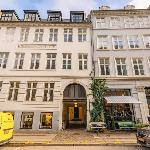 Tivoli 2 - Spacious 3 Bedroom near Tivoli Copenhagen 