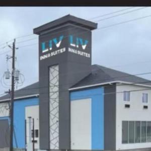 LiV Inn & Suites Houston