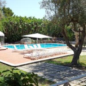 Isola Charm B&B - Pool & Nature Stay