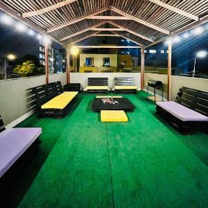 Hostel rivendell lima