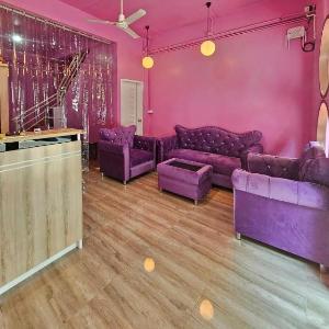 Hostel In The City