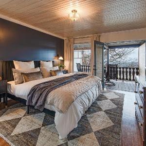 Historic Riverview Inn One