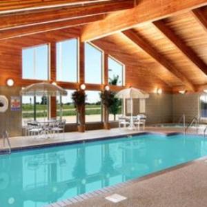 Fossil Creek Hotel & Suites