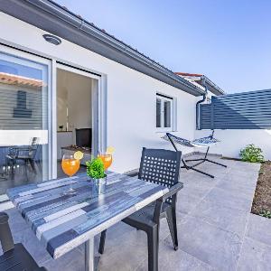 Barbariga Beach Paradise 1