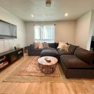 Newly Built Retreat | Comfort & Ski Access