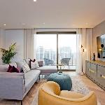 Luxury Living with City Views with Pool and Gym AC London 
