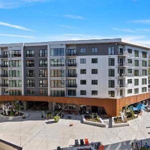 Ski-in/out exclusive high end luxury at Park City Mountain restaurants spa bar rooftop pool